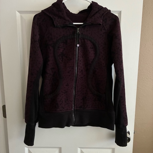 Lululemon Scuba Hoodie II, Size 8 - Picture 1 of 7